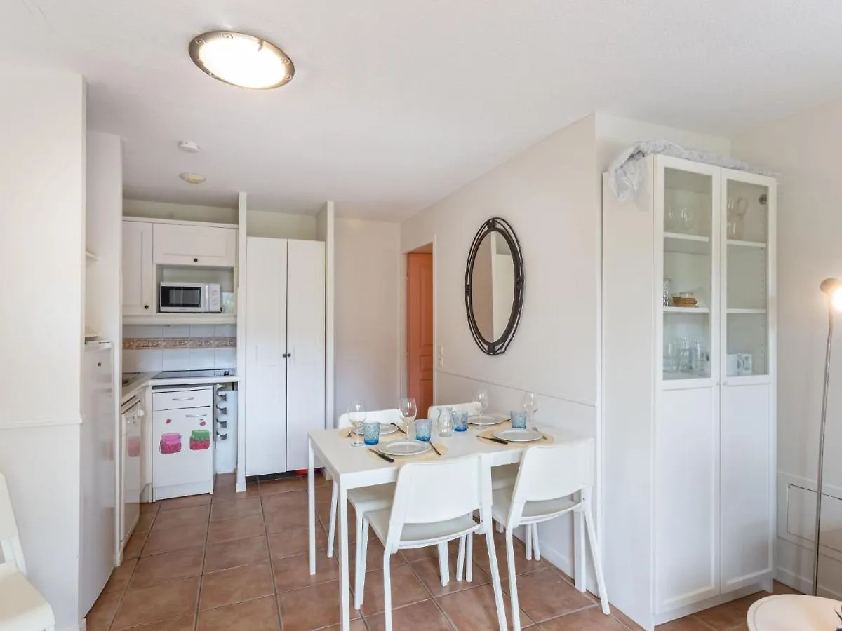Apartment Cap Negre - Domaine De La Pinede-4 By Interhome Aigue-Belle